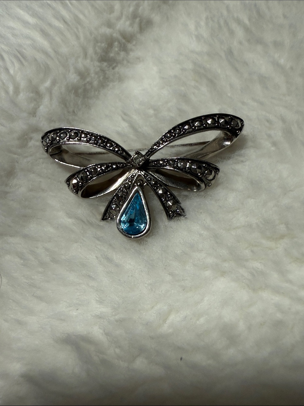 Vintage Avon Silver-Tone Birthday Bow Brooch with Aquamarine (March) Crystal